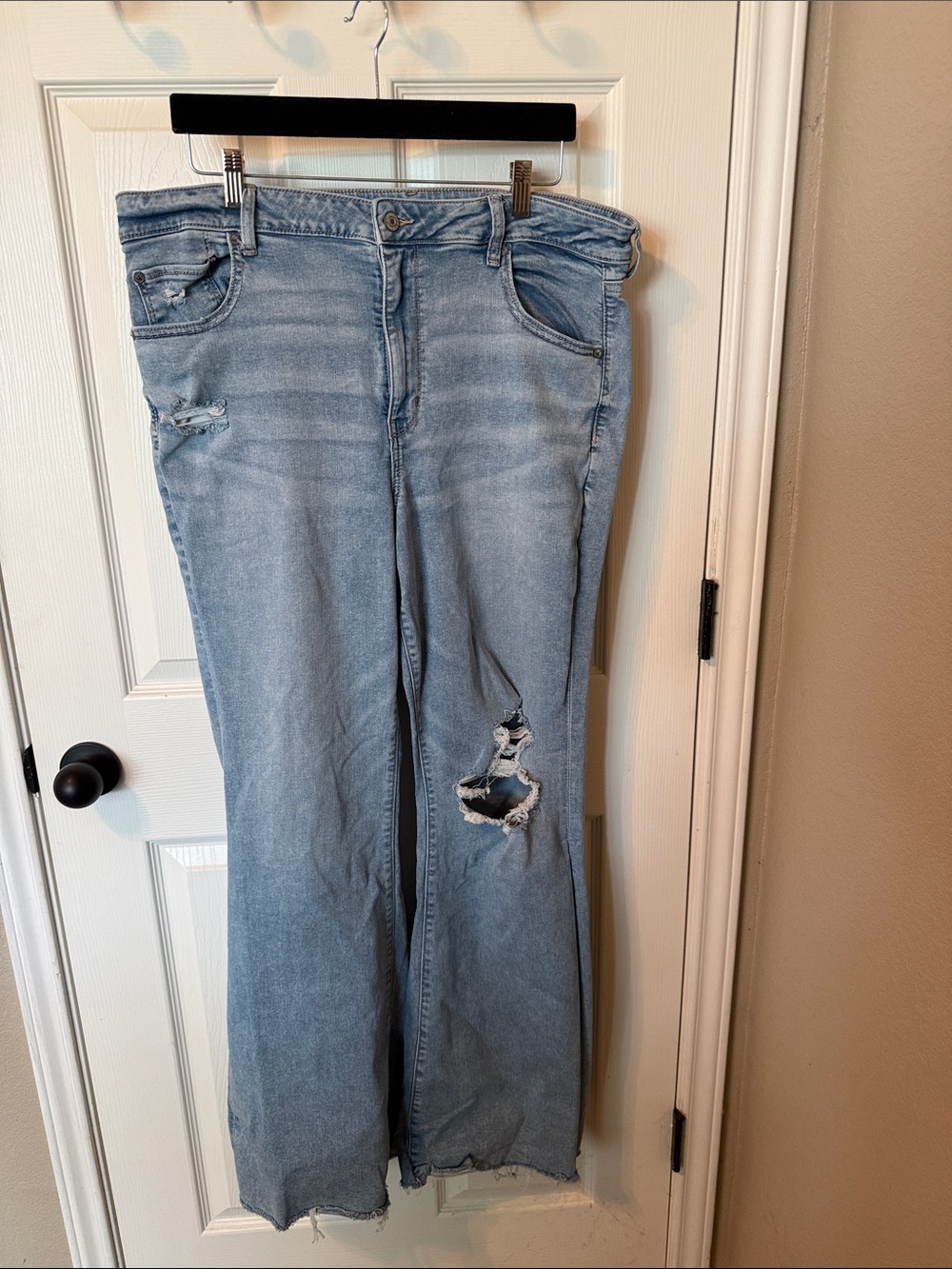 American Eagle Super Hi-Rise Flare Jeans